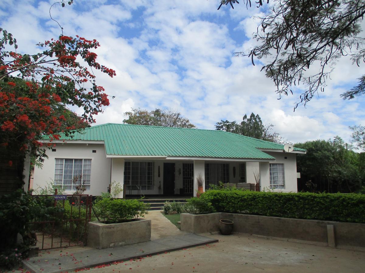 Cluny Lodge Lilongwe Exteriör bild