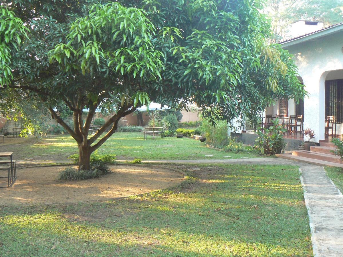 Cluny Lodge Lilongwe Exteriör bild