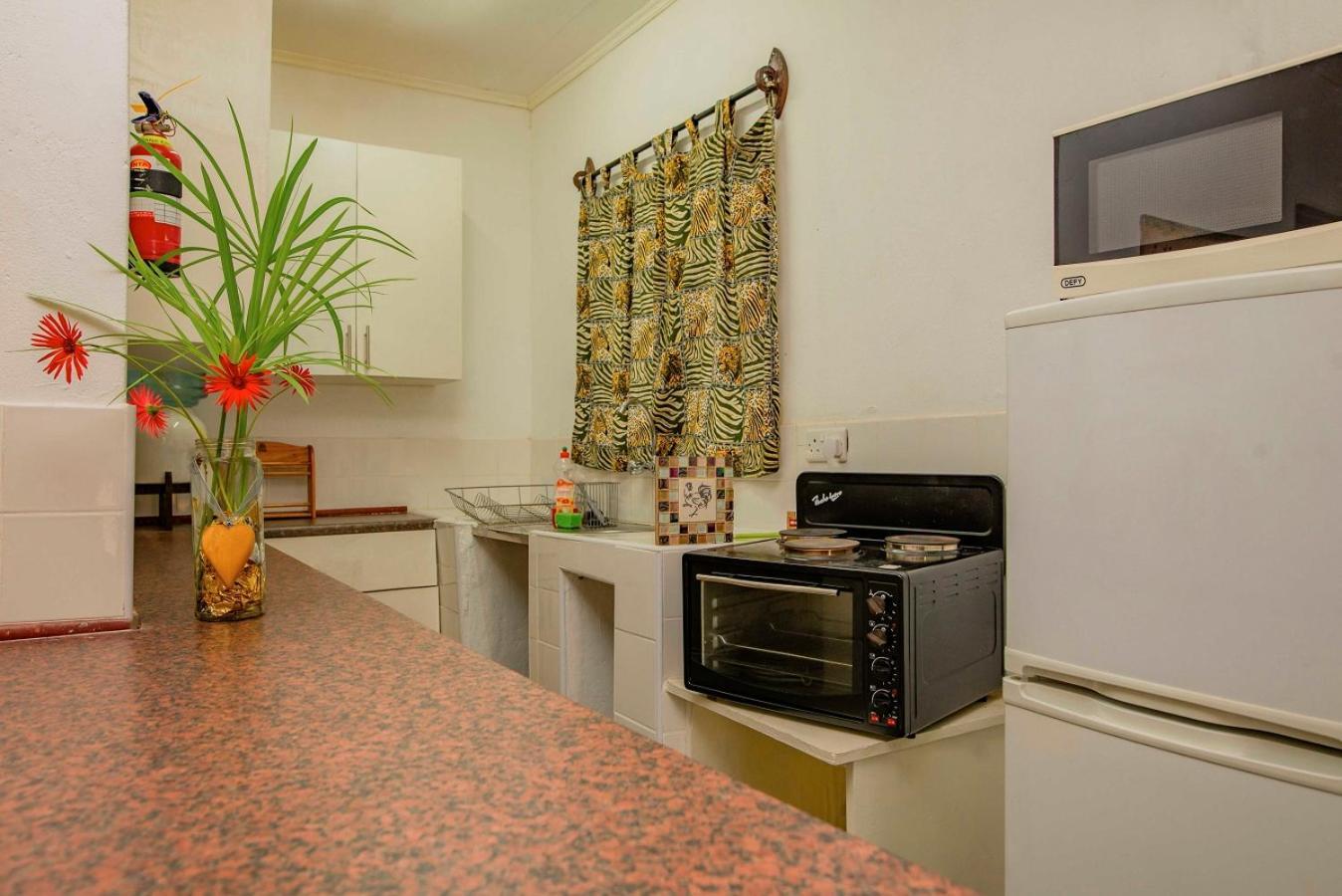 Cluny Lodge Lilongwe Exteriör bild